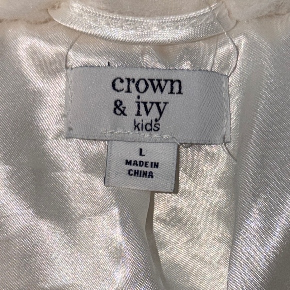 Crown & Ivy Kids Girls faux fur jacket coat, ivory, size large - Picture 2 of 10